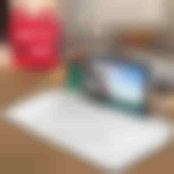 Πολυλειτουργικός οργανωτής γραφείου + ΔΩΡΕΑΝ μαύρος μαρκαδόρος | DESKNOTE